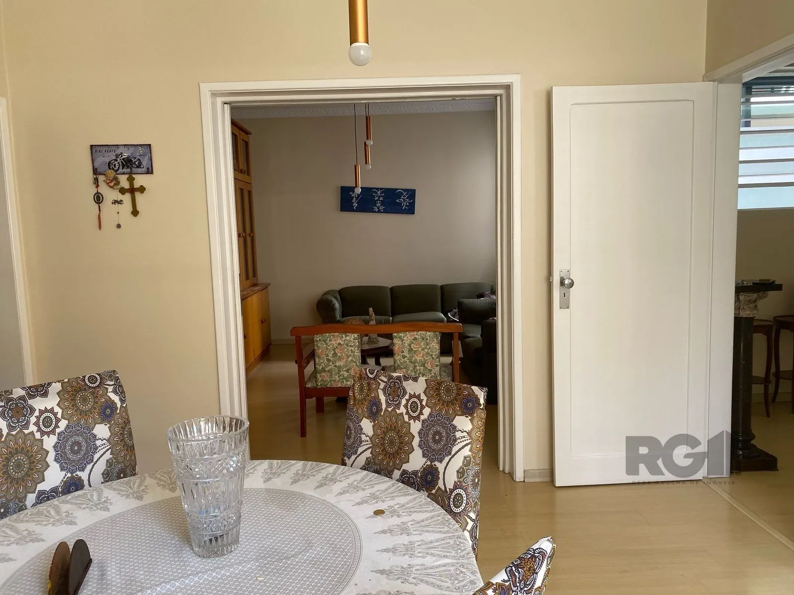Imagem Apartamento para Venda - 115m², 3 dormitórios, Petrópolis