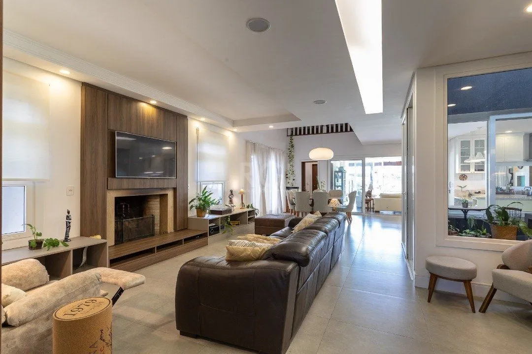 Imagem Casa Condominio para Venda - 340m², 4 dormitórios, sendo 4 suites, 4 vagas - Terra Ville