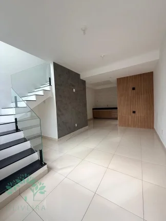 Imagem CASA RESIDENCIAL em Extrema - MG, Jatobas