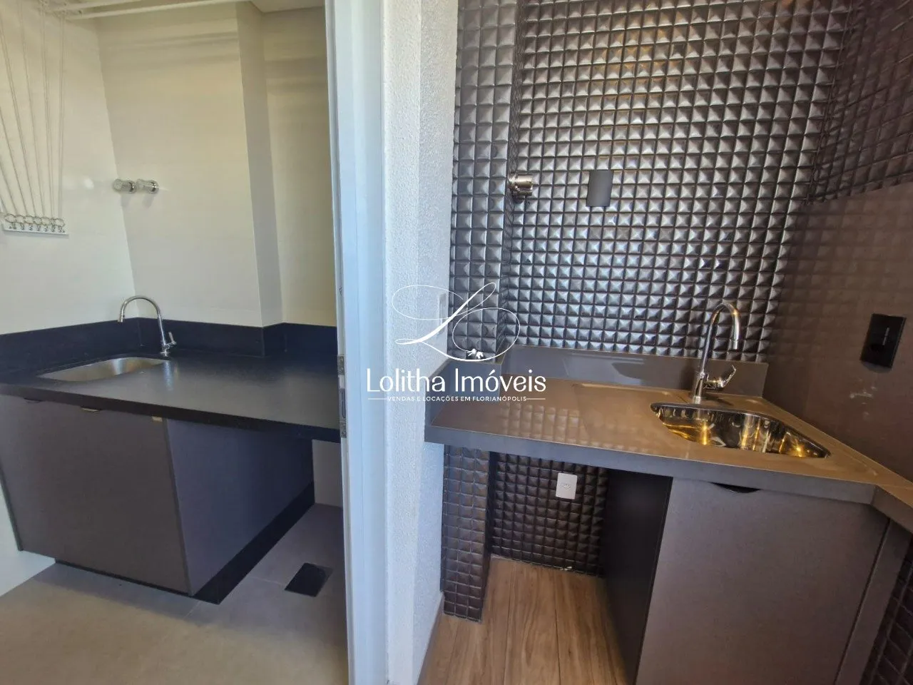 Imagem APARTAMENTO DE LUXO COM 3 SUÍTES, SEMI MOBILIADO À VENDA NO KOBRASOL - SÃO JOSÉ/SC.