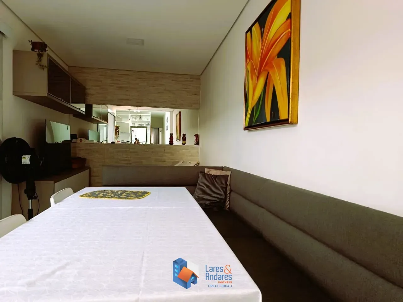 Imagem SOBRADO IMPECÁVEL À VENDA COM 250 M², 3 DORMS (1 SUÍTE), COZINHA INTEGRADA COM ÁREA GOURMET, MÓVEIS PLANEJADOS E 2 VGS - VILA PRUDENTE, SÃO PAULO, SP.