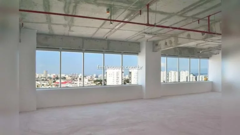 Imagem Conjunto comercial para locação em São Paulo - Chácara Santo Antônio: 2 banheiros, 4 vagas de garagem, 248,77m² de área!