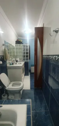 Imagem Sobrado Maravilhoso com 190 m² 3 Dormitorios sendo 1 Suite Estuda Permuta