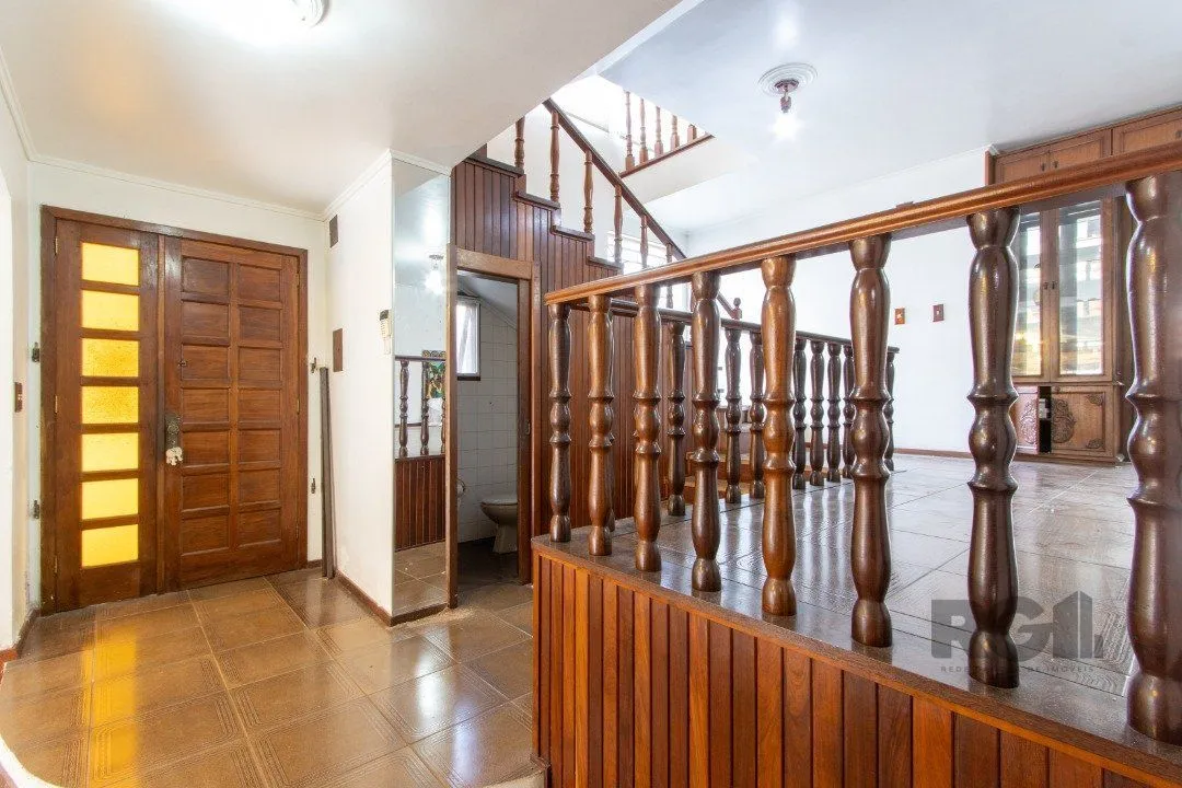 Imagem Casa para Venda - 72.6m², 4 dormitórios, sendo 1 suites, 6 vagas - Camaquã