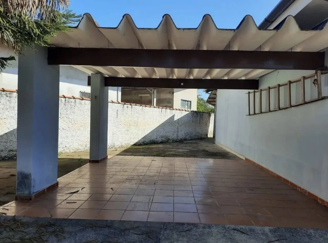 Imagem Casa térrea com 2 dormitórios à venda em Pindamonhangaba - Jardim Cristina