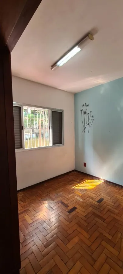 Imagem Casa para Venda em São Paulo, Vila Madalena, 3 dormitórios, 1 banheiro, 2 vagas