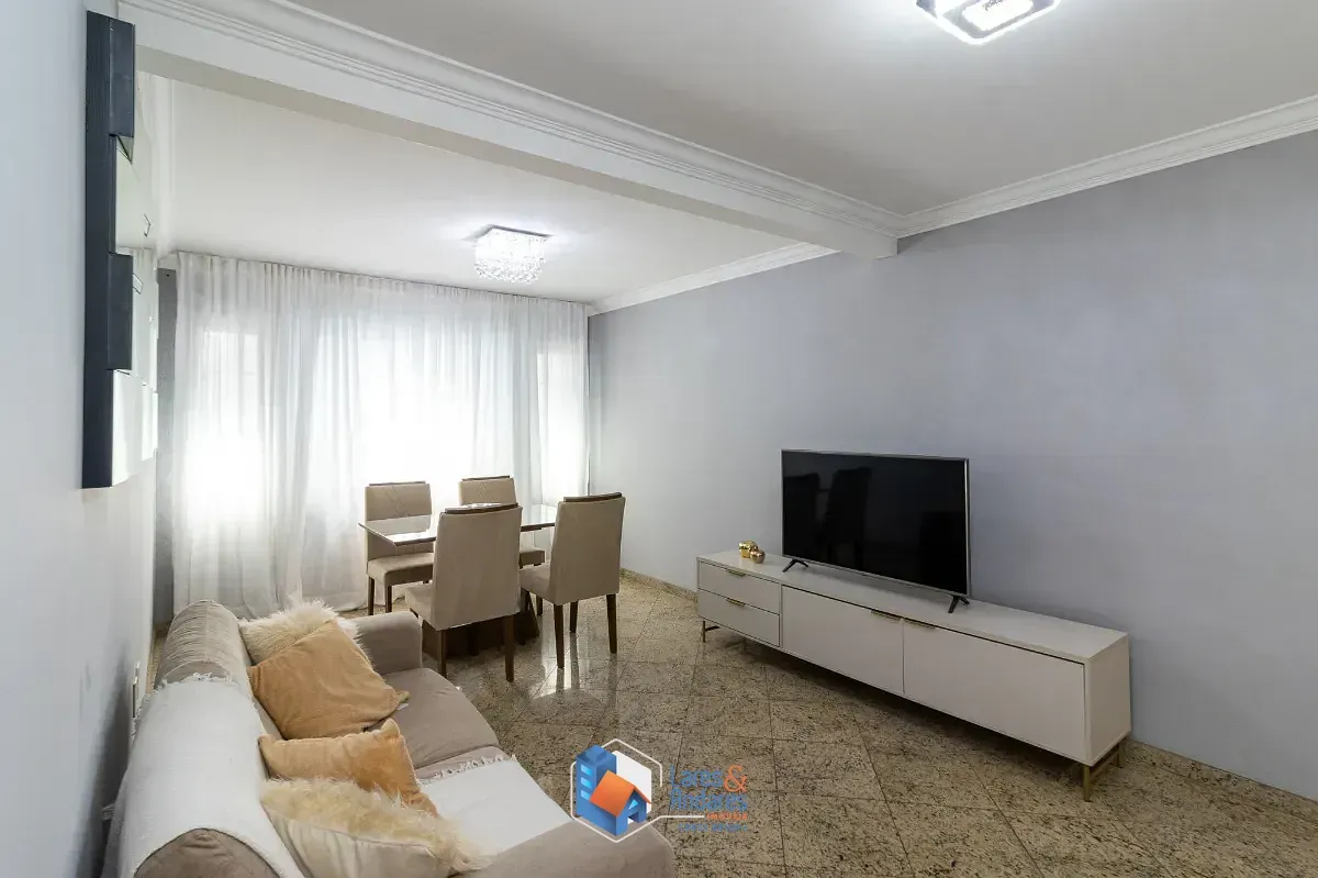 Imagem Sobrado para venda em Vila Nova Cachoeirinha com 3 quartos, sendo 1 suíte, 180m²