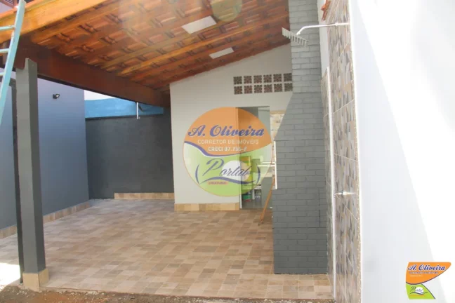 Imagem Lindo Sobrado 04 Dormitorios ( sendo 01 suite) 700 metros do Centro
