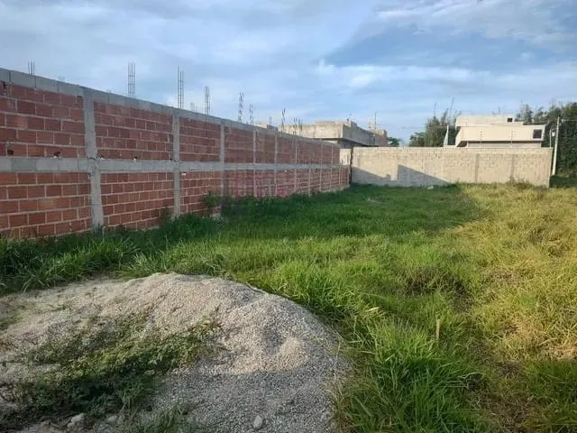 Foto do imóvel Terreno à venda 150M², Quintas de Santa Cruz, Taubaté - SP