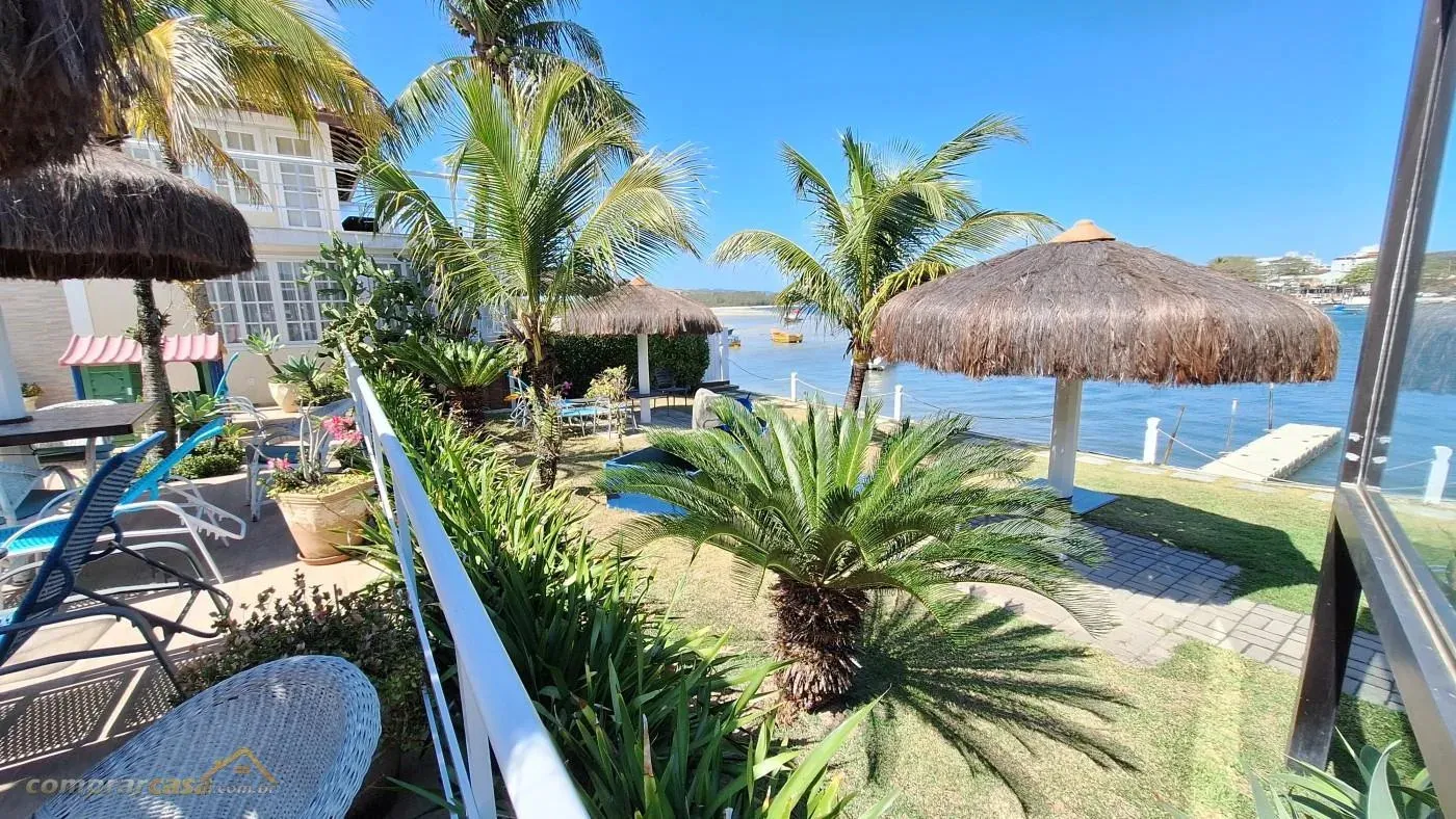 Imagem Casa em Condomínio para Venda em Cabo Frio / RJ no bairro Ogiva