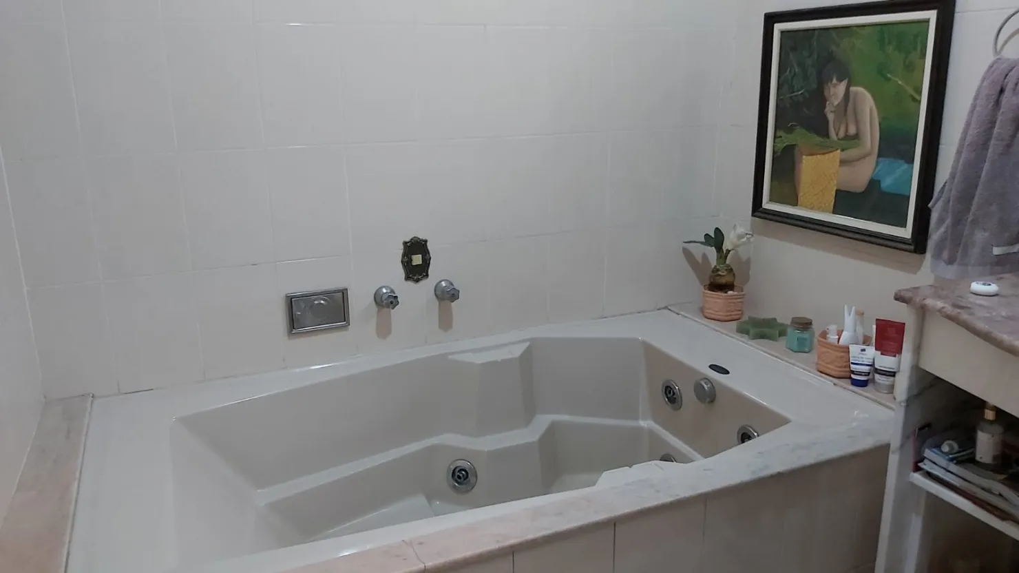 Imagem Comercial à venda 5 Quartos, 5 Vagas, 245.94M², Centro, Aparecida - SP