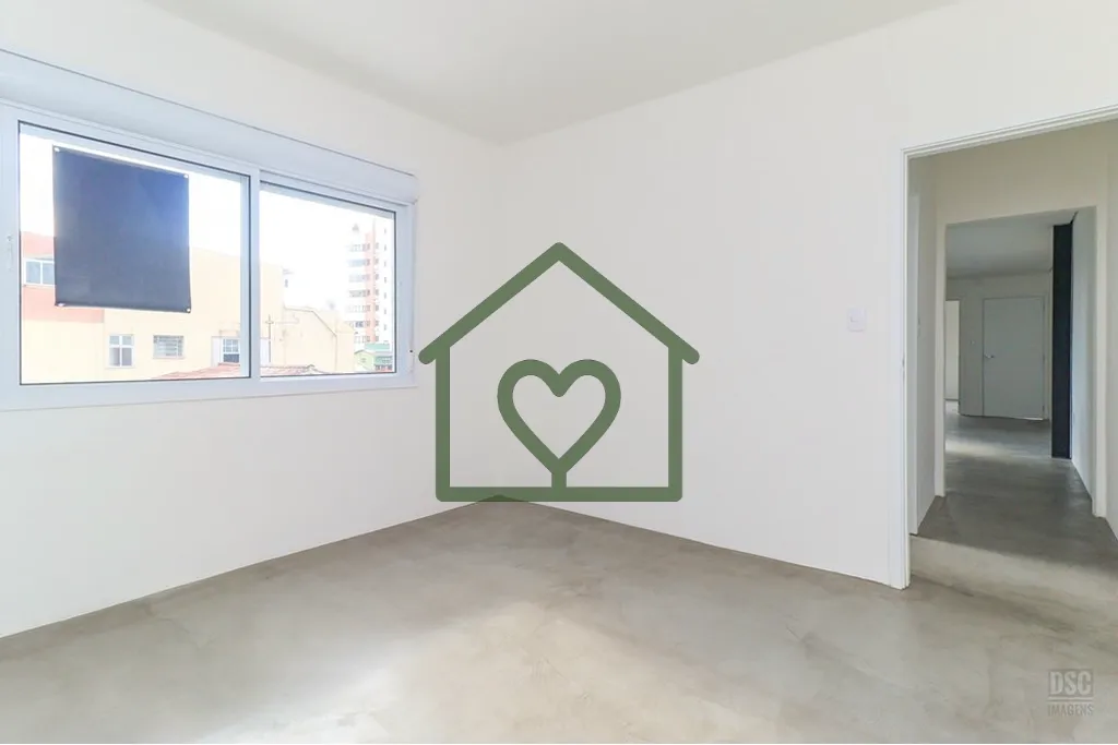 Imagem Descubra o apartamento dos seus sonhos, situado na charmosa região de Mont Serrat, na Rua Eudoro Be...