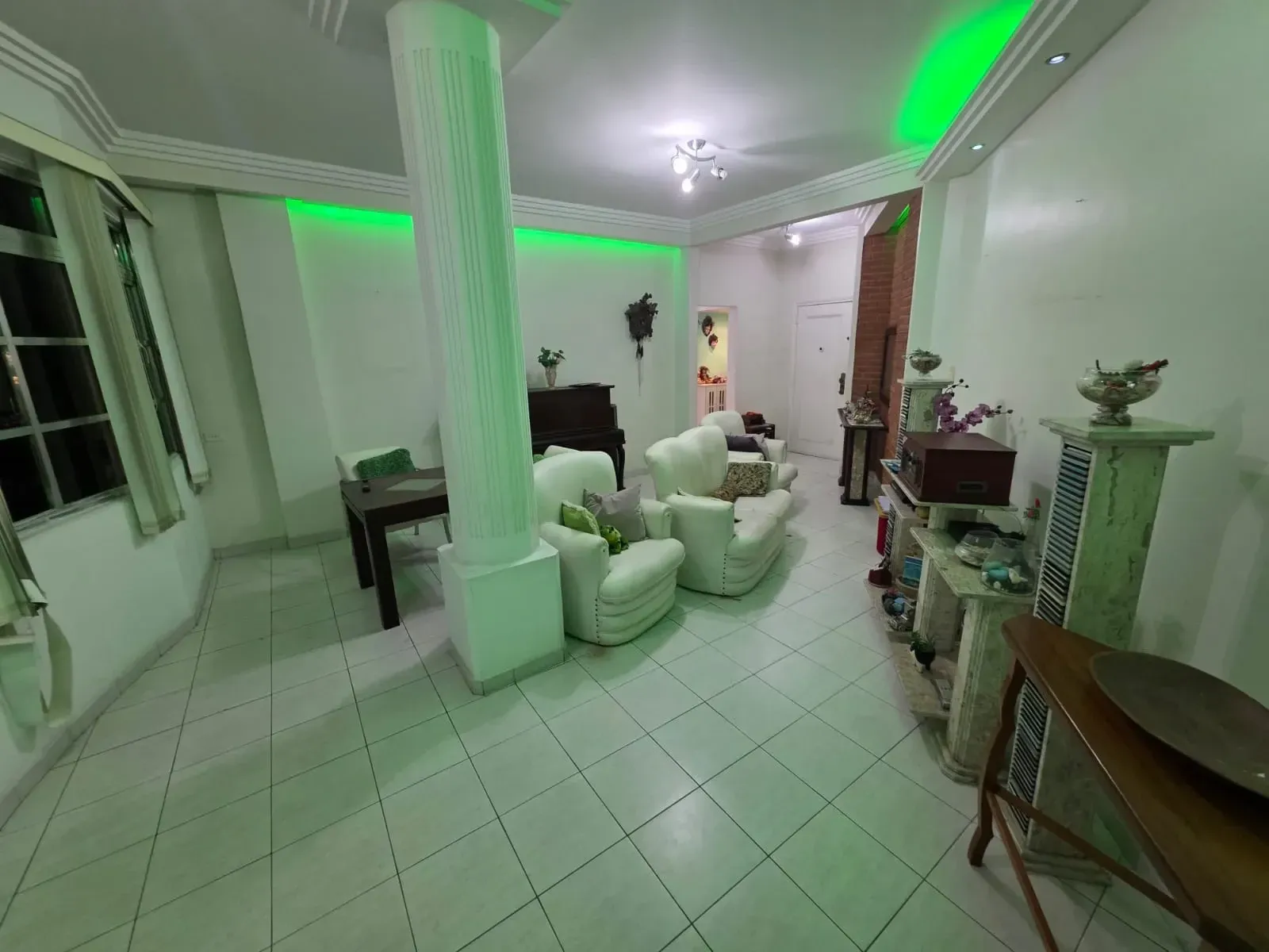 Imagem Apartamento com 2 Quartos à Venda, 129 m² em Itararé - São Vicente