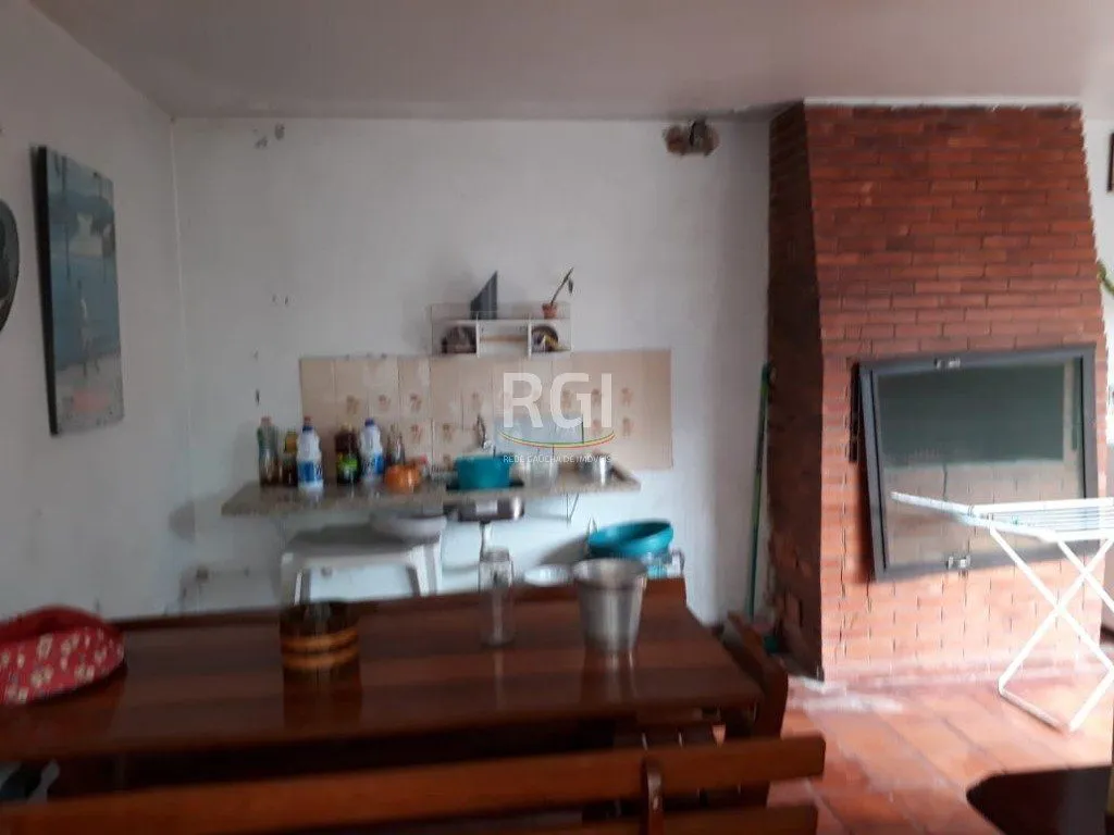 Imagem Casa para Venda - 120m², 3 dormitórios, sendo 1 suites, 3 vagas - Nonoai