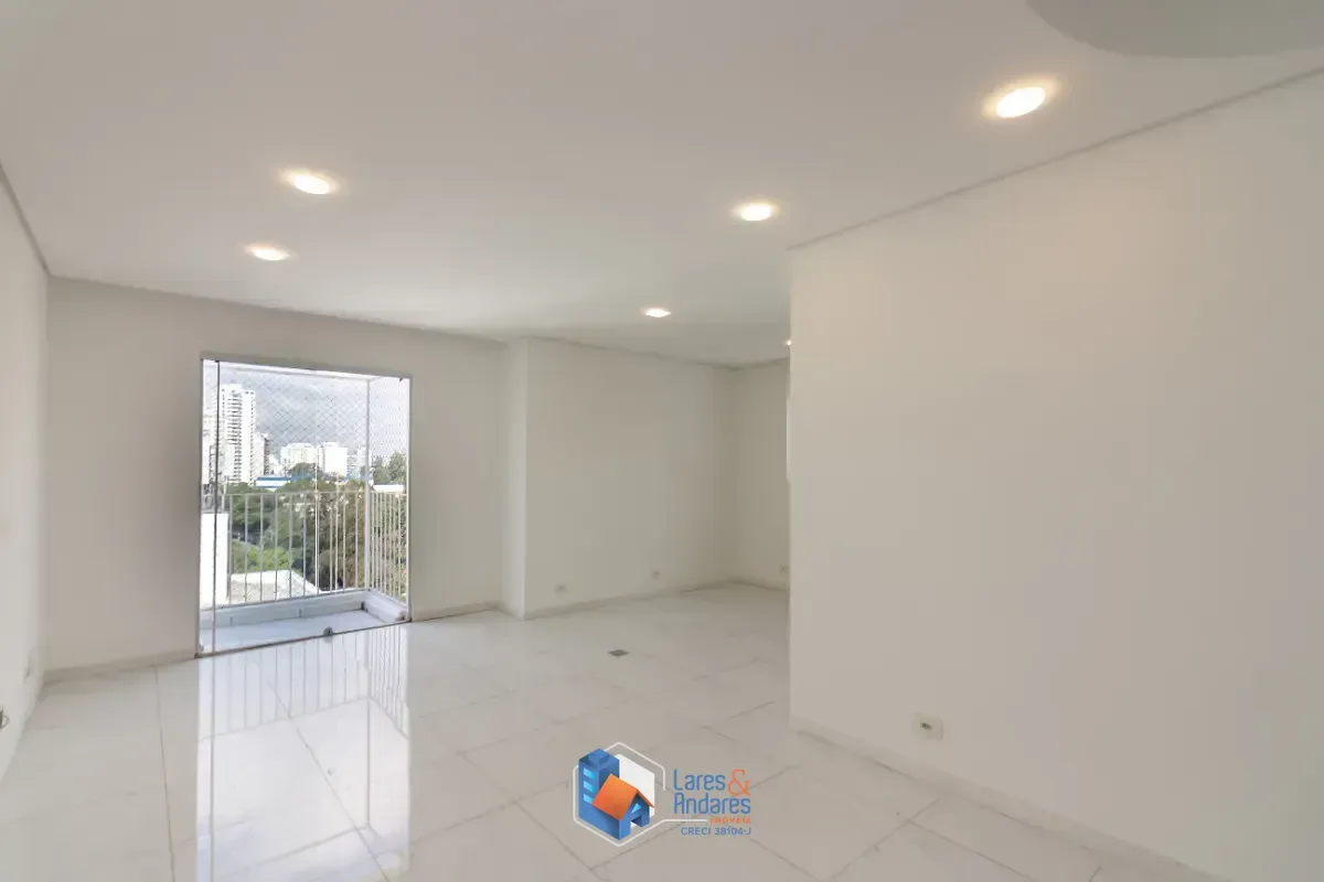 Foto do imóvel Cobertura para venda em Vila Andrade com 3 quartos, sendo 1 suíte, 147m² em Avenida Giovanni Gronchi