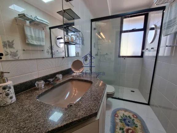 Imagem Apartamento frente mar à venda em uma ótima localização no bairro Martim de Sá.