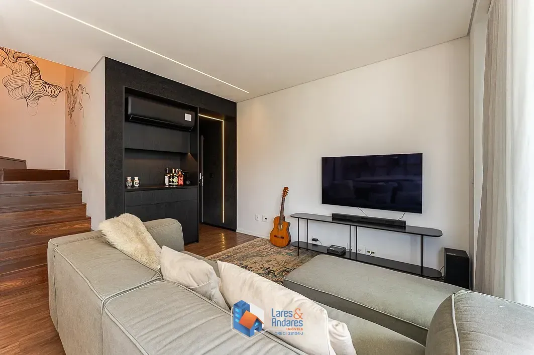 Imagem Duplex para venda em Cerqueira César com 2 quartos, sendo 2 suítes, 118m²