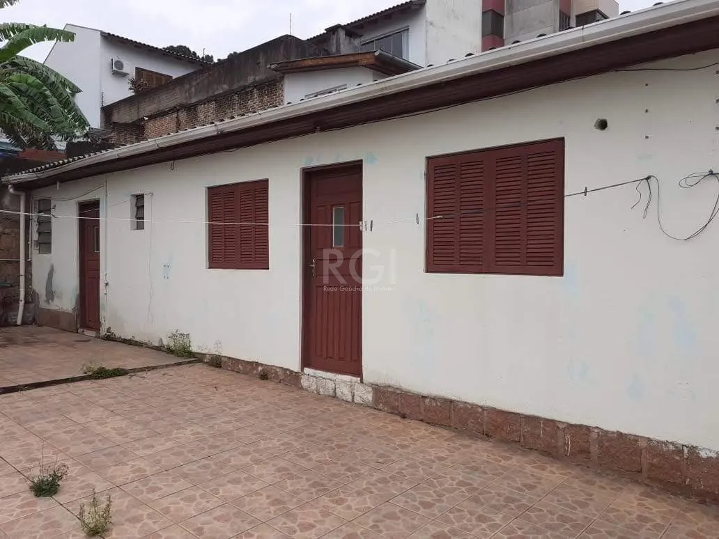 Imagem Casa para Venda - 130m², 4 dormitórios, Santa Tereza