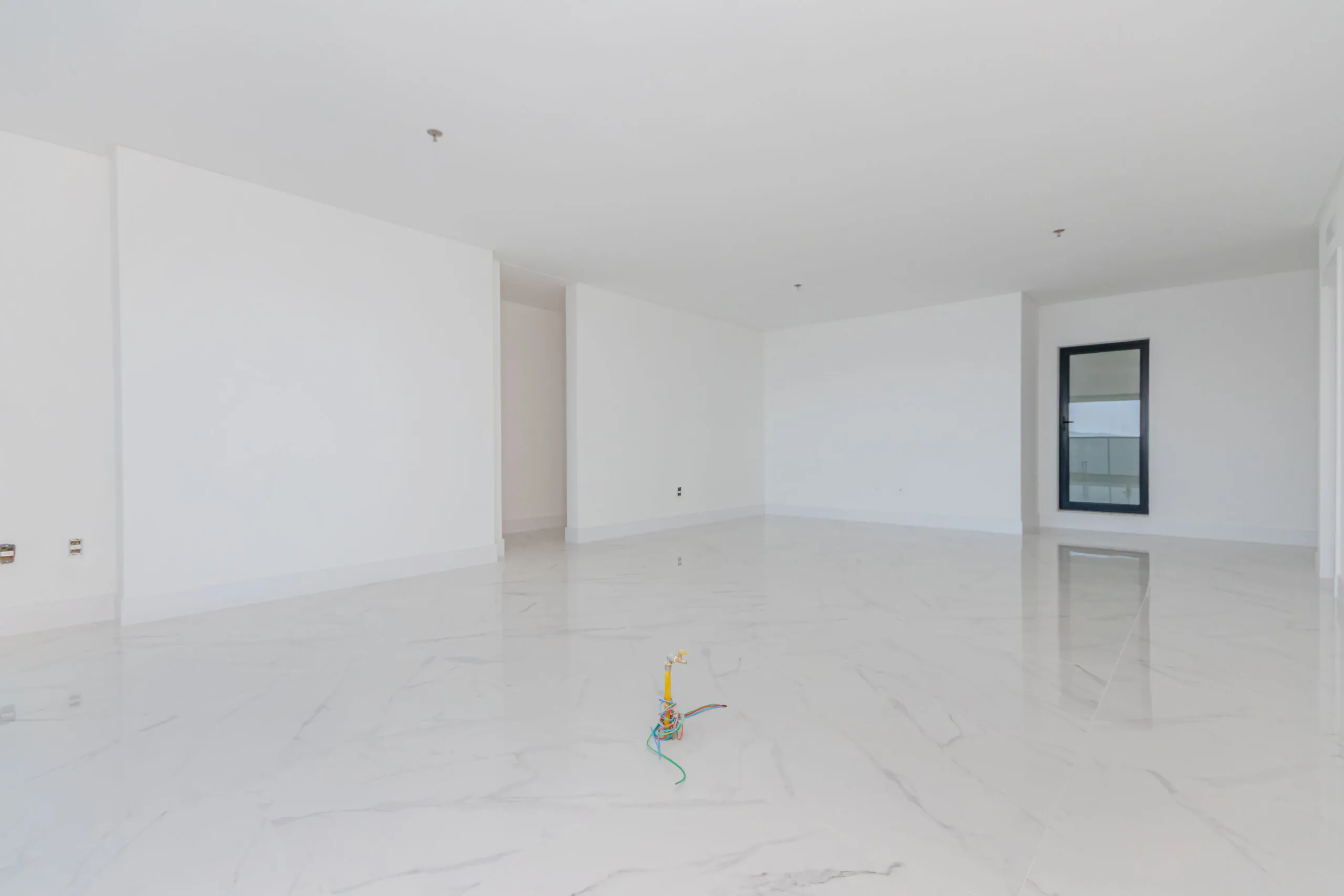 Imagem Apartamento com vista para o mar à venda com 180m2 por R$ 7.200.000,00