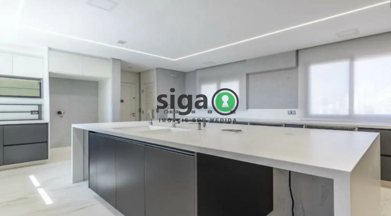 Imagem Cobertura duplex com 440m², 4 quartos sendo 2 suites, 4 vagas Sem Mobilia, Campo Belo