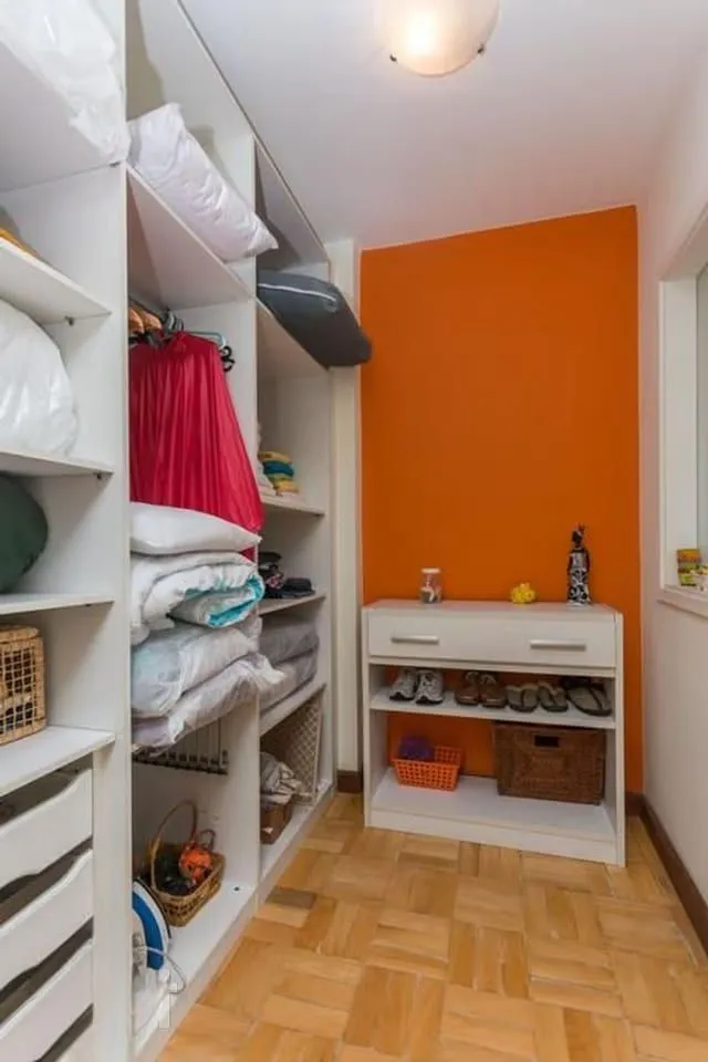 Imagem Apartamento 4 dorms à venda Rua Vinte e Quatro de Outubro, Moinhos de Vento - Porto Alegre