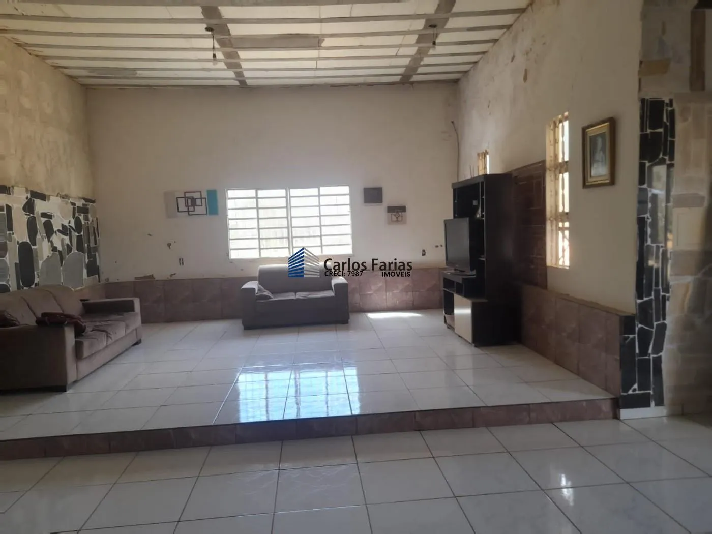 Imagem Chácara para Venda em Cidade Ocidental, Quintas Itapuã, 4 dormitórios, 2 suítes, 4 banheiros, 5 vagas