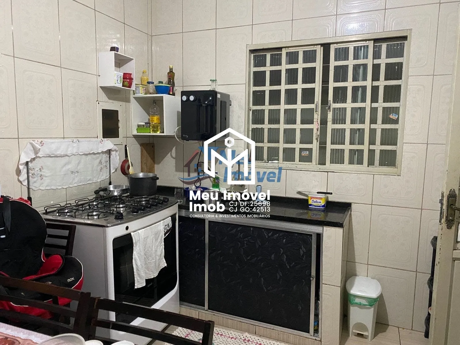 Imagem Casa 5 Quartos 1 Suíte 3 Vagas 300m² Closet Área de Serviço