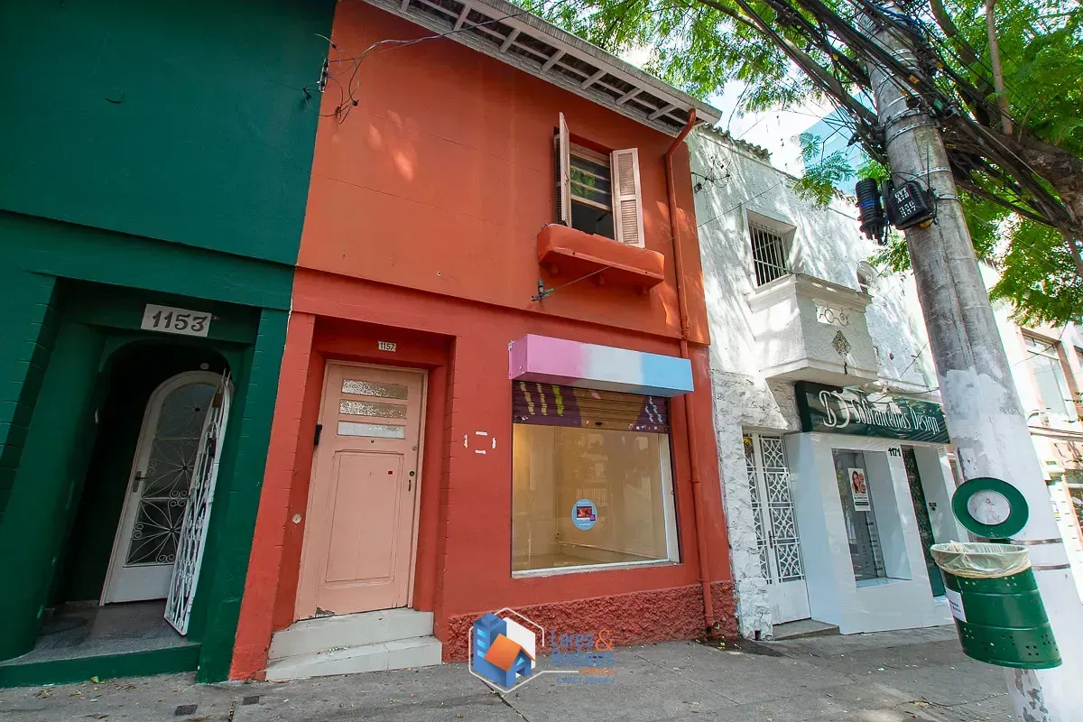 Imagem Casa para venda em Pinheiros com 2 quartos, 100m²