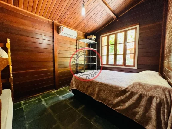 Imagem Casa Térrea, com 2 Quartos, Piscina, Área Gourmet, 3 vagas ,Acesso ao Rio ,Mobiliada