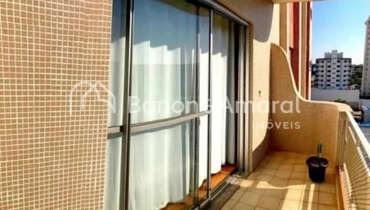 Imagem Ótimo apartamento à venda com 3 quartos, amplo e com varanda em Valinhos/SP.

Apartamento com ambi...