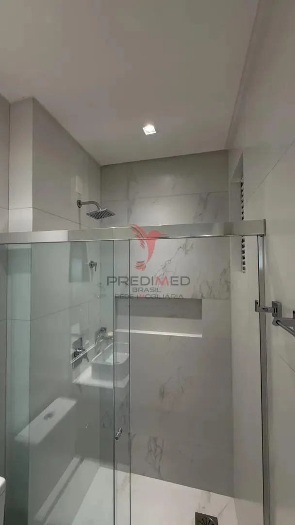 Imagem Apartamento de Luxo com 3 Suítes e Ambientes Planejados. Em Itapema. Meia Praia