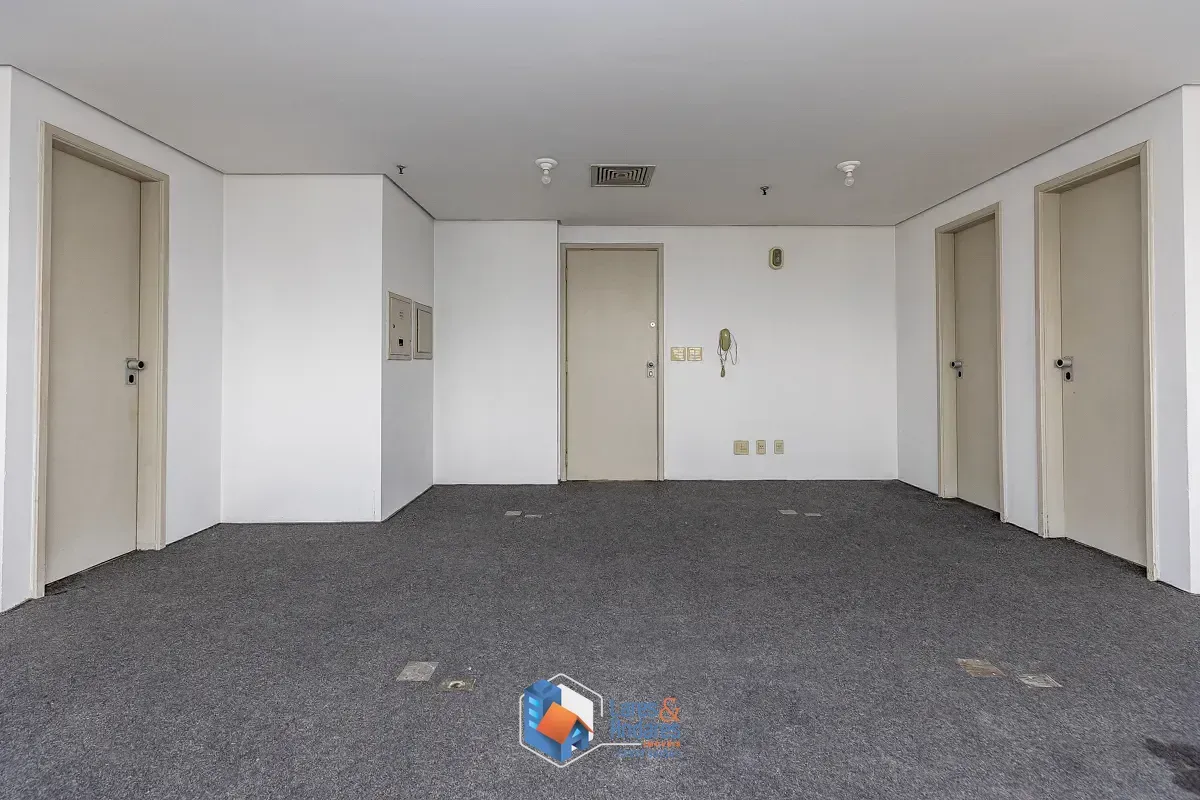 Imagem Conjunto comercial para venda em Paraíso, 50m²