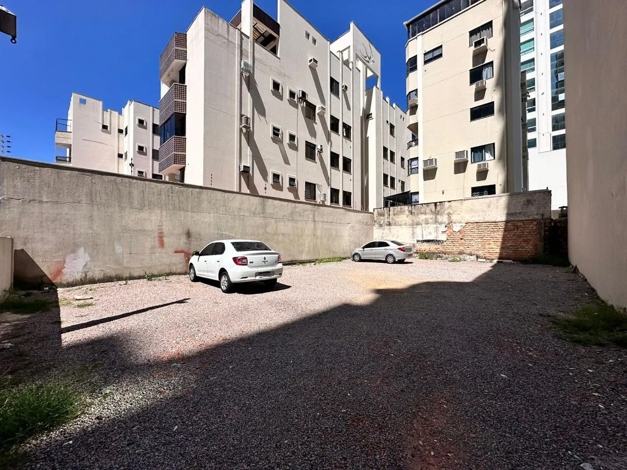 Imagem Terreno à venda com 252m2 por R$ 4.706.000,00
