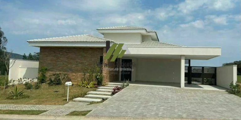 Imagem Casa de Alto Padrão em Condomínio