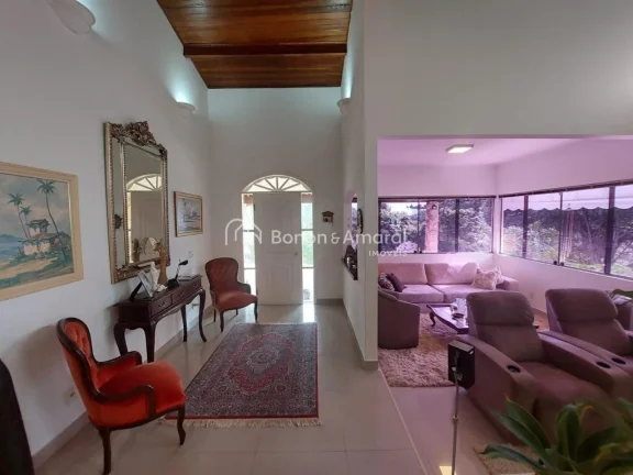 Imagem Casa À venda no Condomínio Monte Acrópolis em Valinhos com 3 dormitórios sendo 1 suíte, local d...