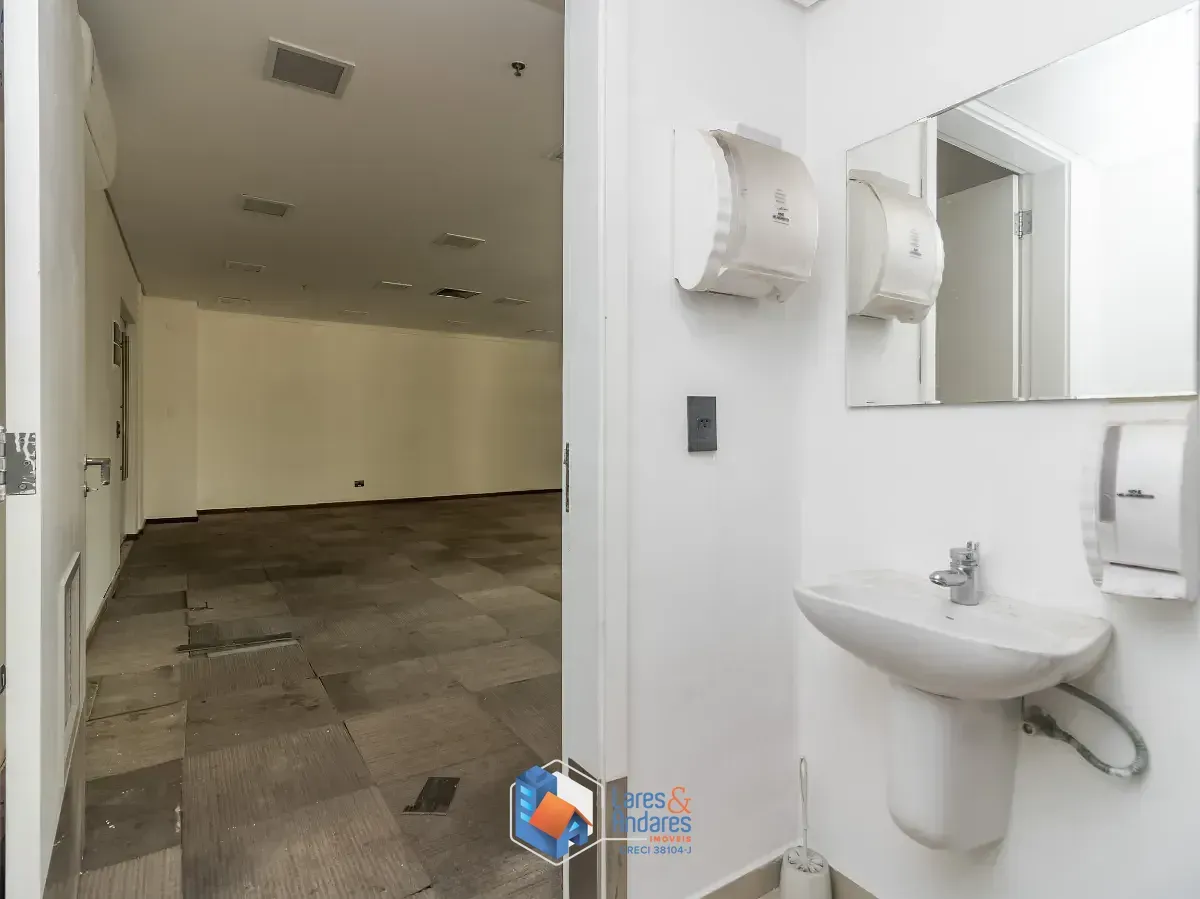 Imagem Conjunto comercial para venda em Vila Olímpia, 110m²