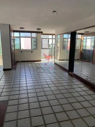Imagem Apartamento para alugar , Amplo em Manaíra com Localização Maravilhosa a 150m da Praia
