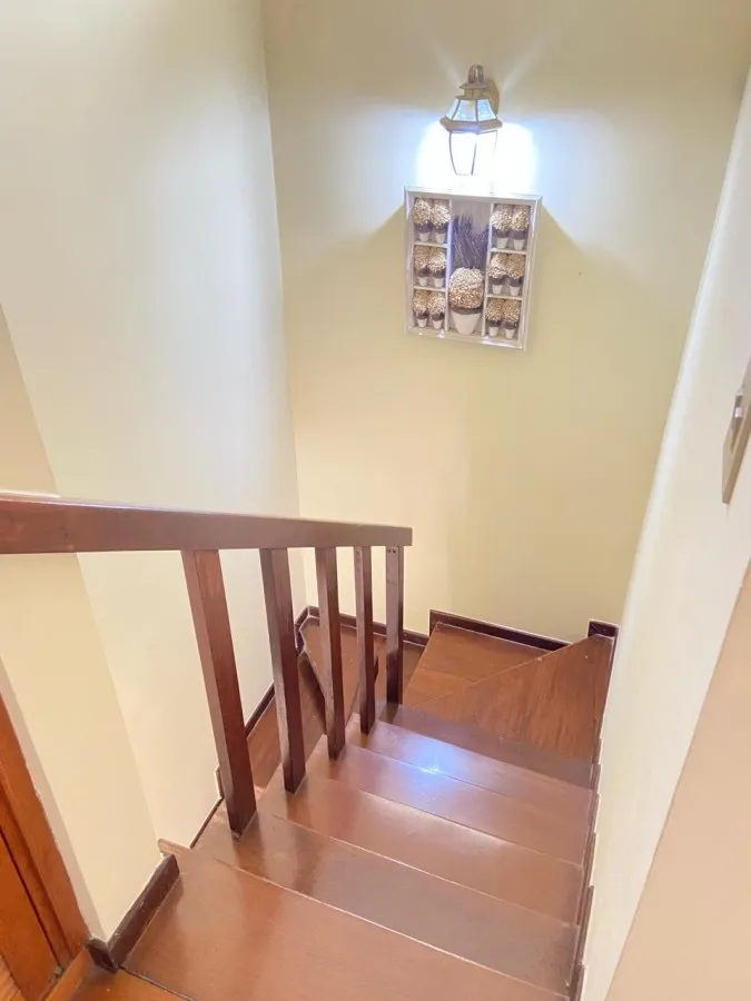 Imagem Casa em Condomínio para Venda em Teresópolis / RJ no bairro Alto