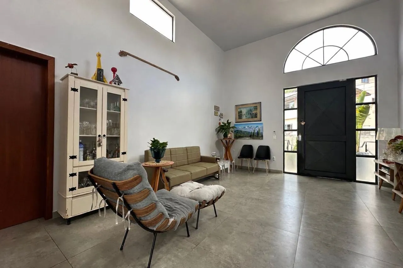 Imagem Casa à venda com 130m2 por R$ 3.940.000,00