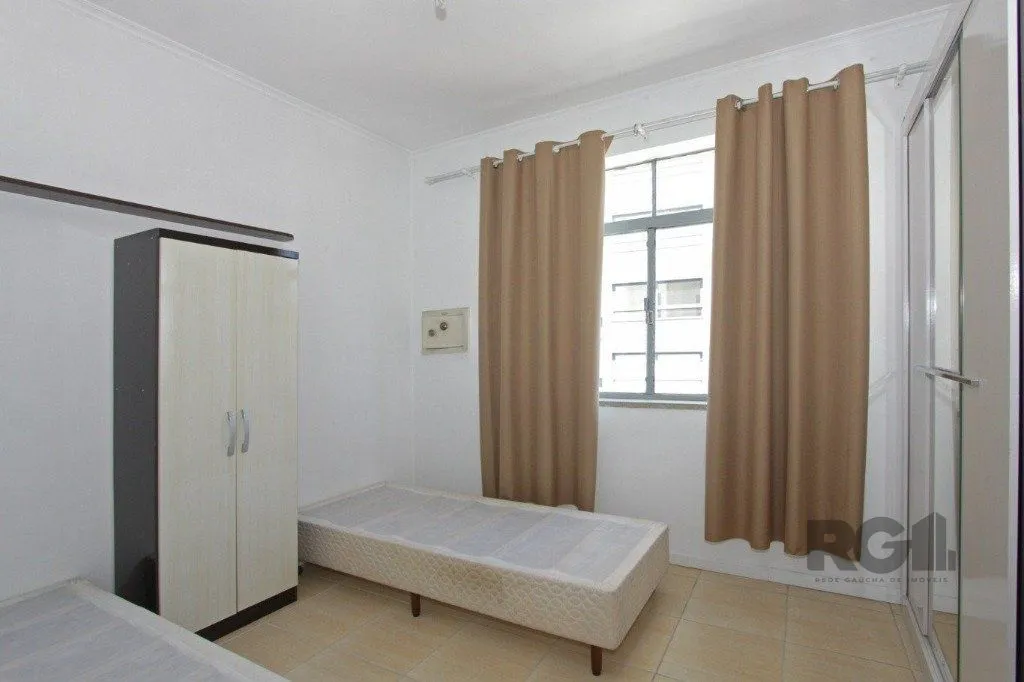 Imagem Excelente apartamento de 79m² com 2 dormitórios e 2 vagas.