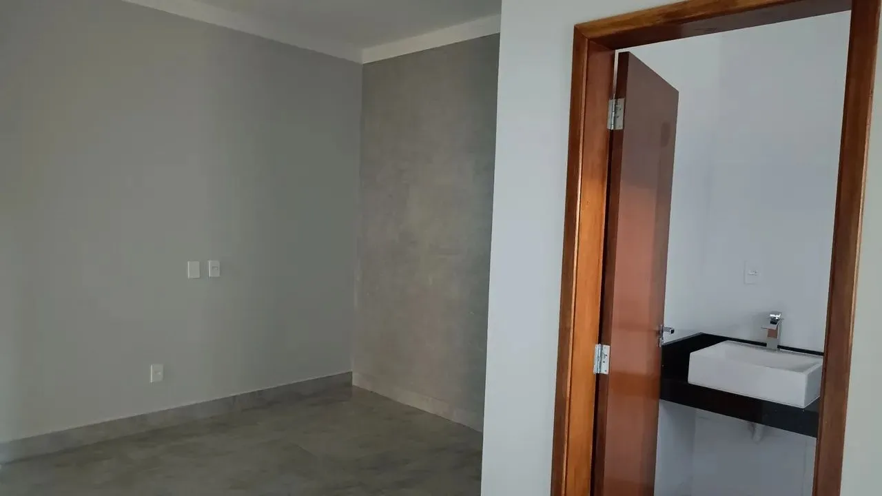 Imagem Casa em Condomínio à Venda em Sorocaba-SP, Jardim Residencial Villagio Ipanema I: 2 Quartos, 1 Suíte, 1 Sala, 2 Banheiros, 2 Vagas de Garagem, 94m².