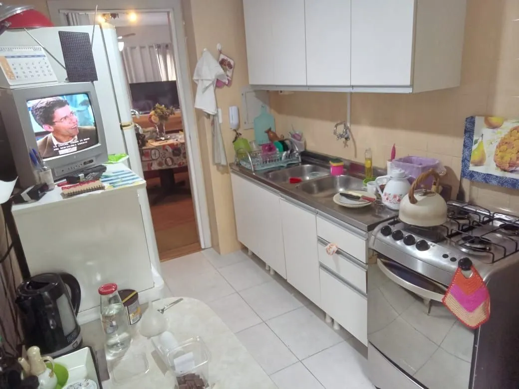 Imagem Apartamento de 3 dormitórios Bairro Teresópolis Porto Alegre RS !