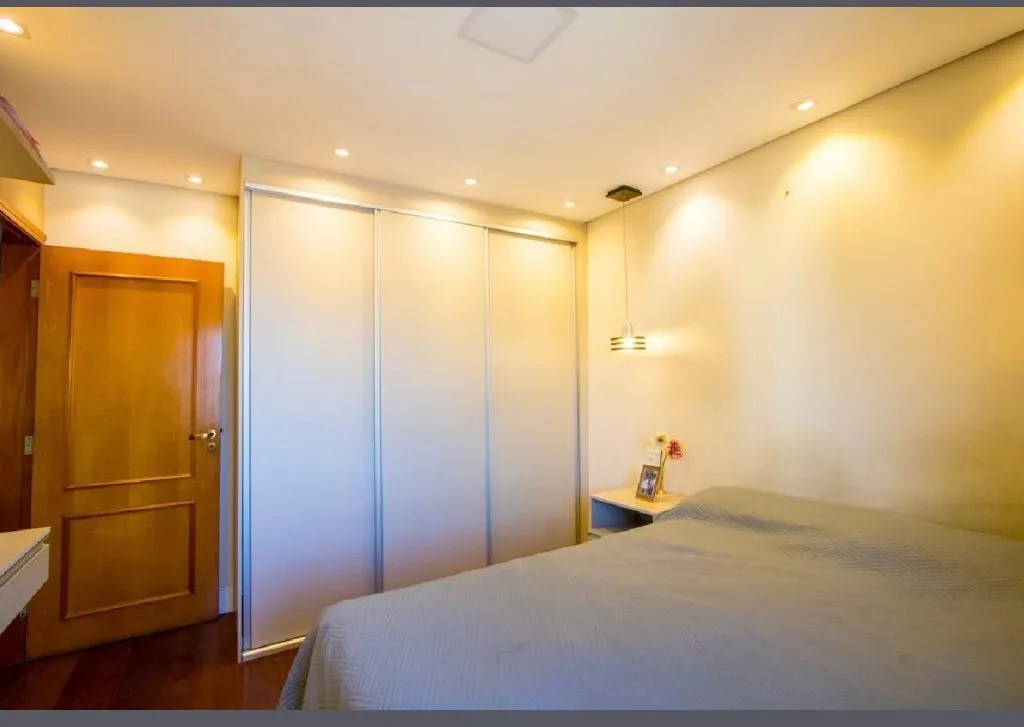Imagem Apartamento à venda em Santo André-SP no Jardim Stella: 2 quartos, 1 banheiro, 2 vagas de garagem, 70m² de área!
