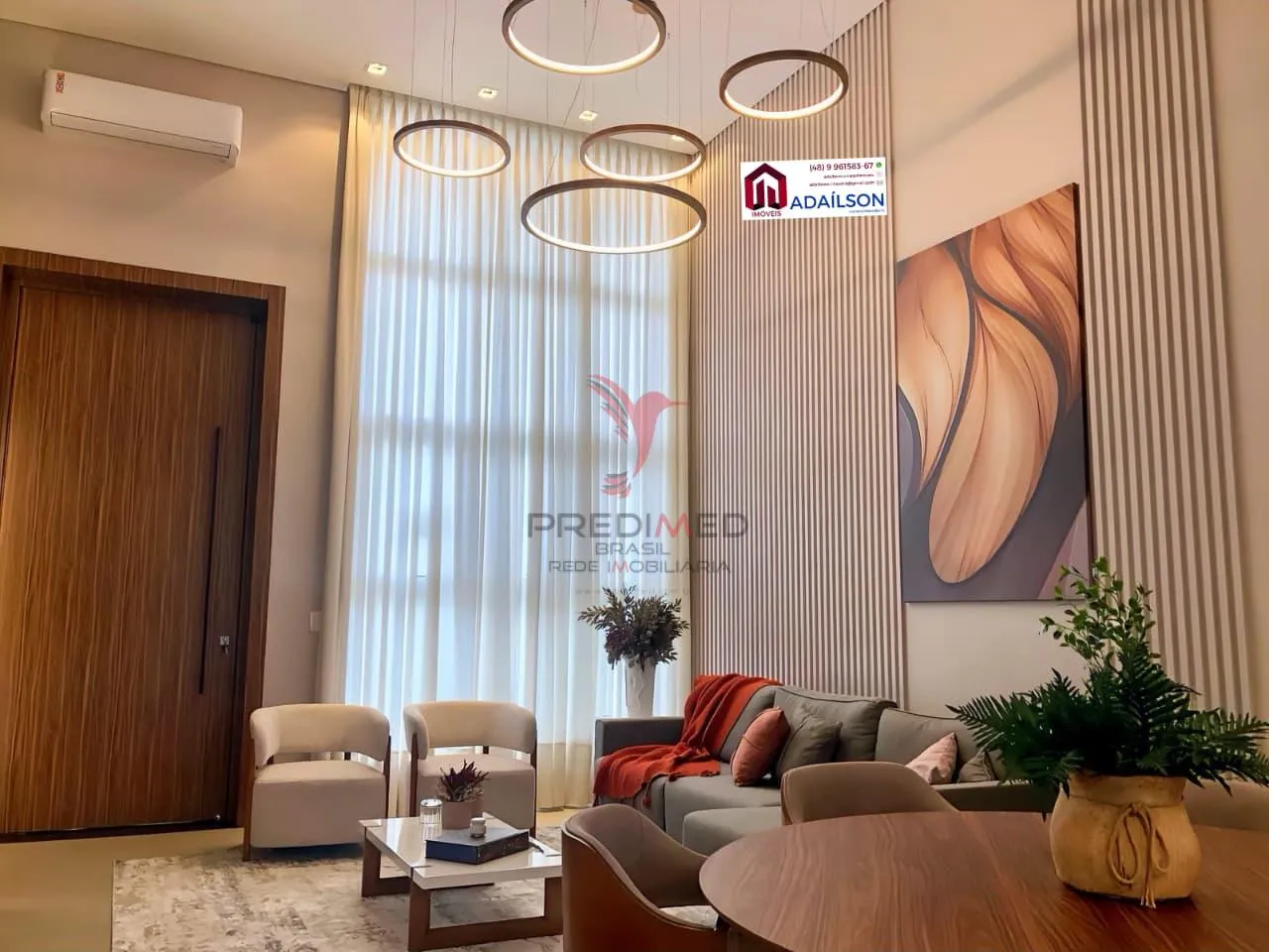 Imagem CASA PRONTA COLINAS CAMBORIÚ SC BRASIL R$ 3.800.000,00