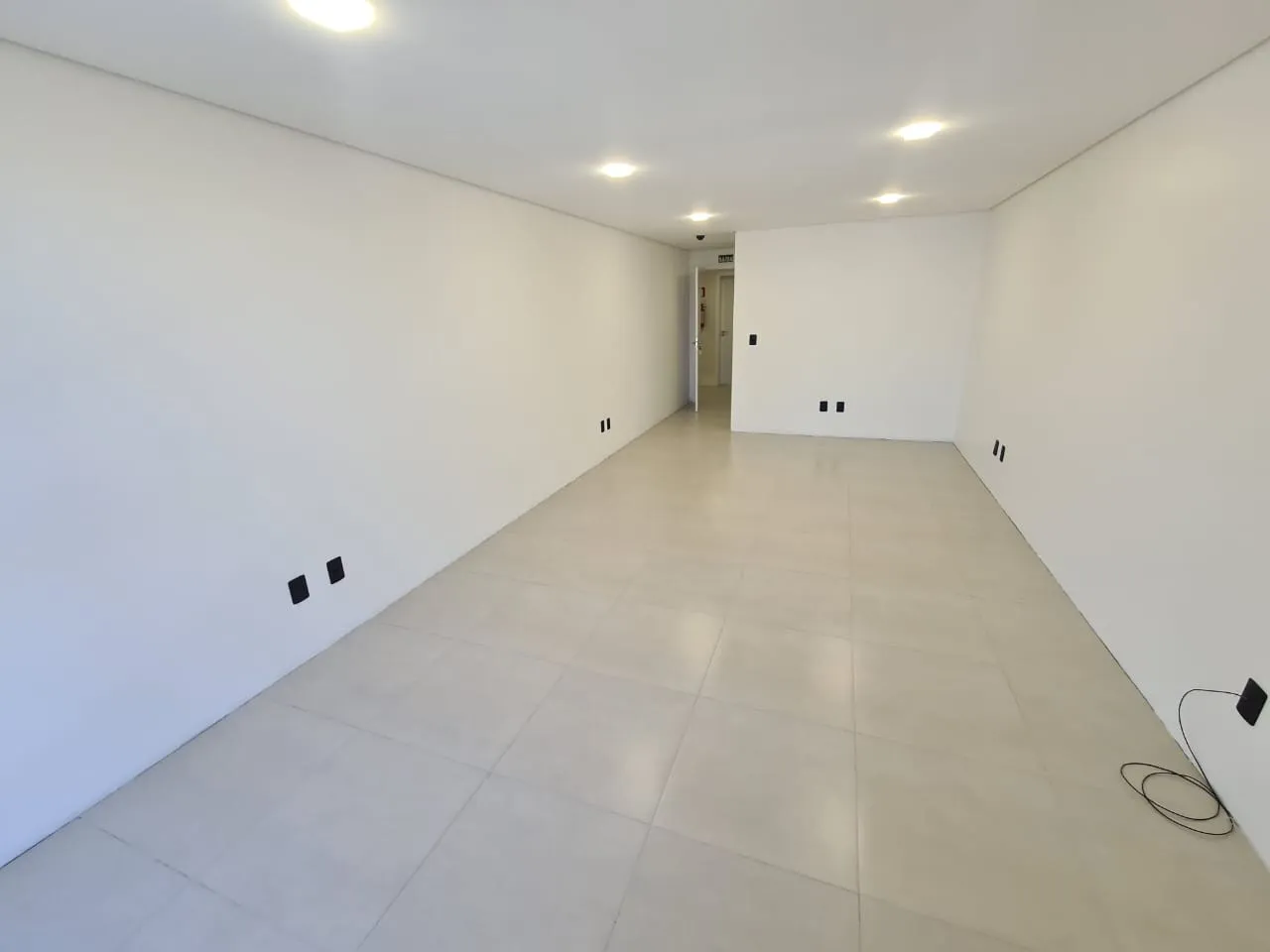 Imagem Lote à venda em Torres, Centro, 35.46m2
