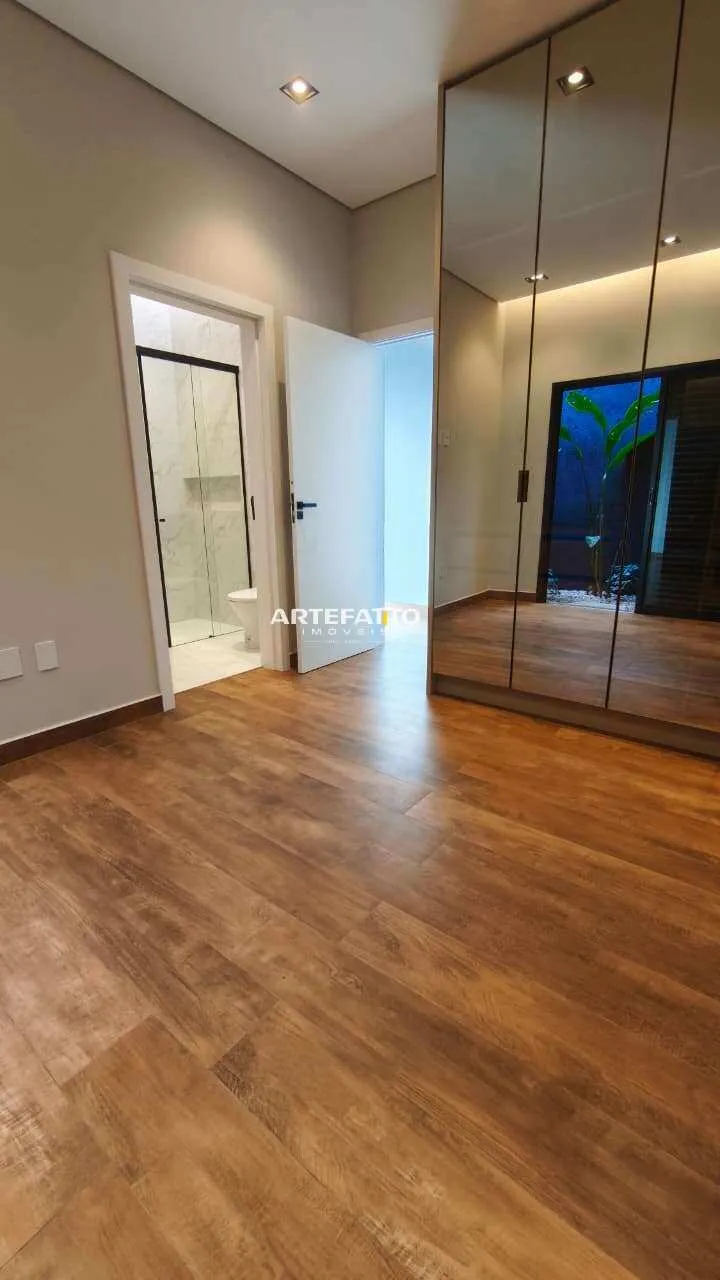 Imagem Casa à venda em Franca, Jardim Santa Lúcia, com 3 quartos, 214m2