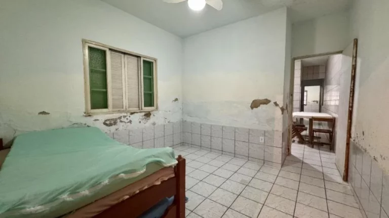 Imagem CASA COM 127 m² - MARACANÃ - PRAIA GRANDE SP