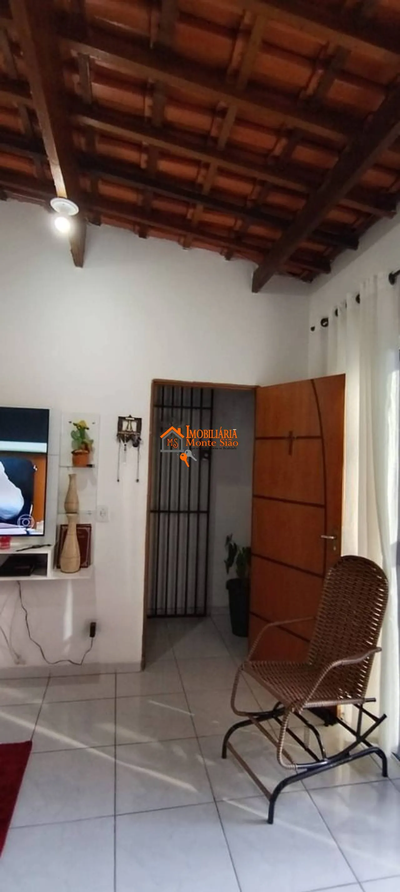Imagem Sobrado com 5 dormitórios à venda, 180 m² por R$ 460.000,00 - Jardim Presidente Dutra - Guarulhos/SP