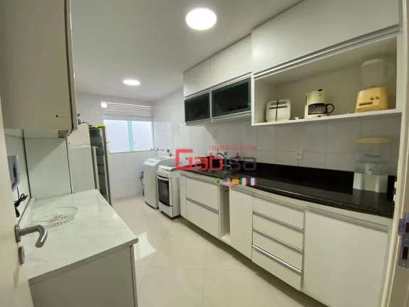 Imagem Apartamento com 2 dormitórios à venda, 95 m² por R$ 750.000,00 - Braga - Cabo Frio/RJ