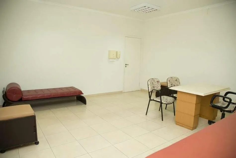 Imagem Comercial para Locação 24M², Centro, Pindamonhangaba - SP | Clinica Futura